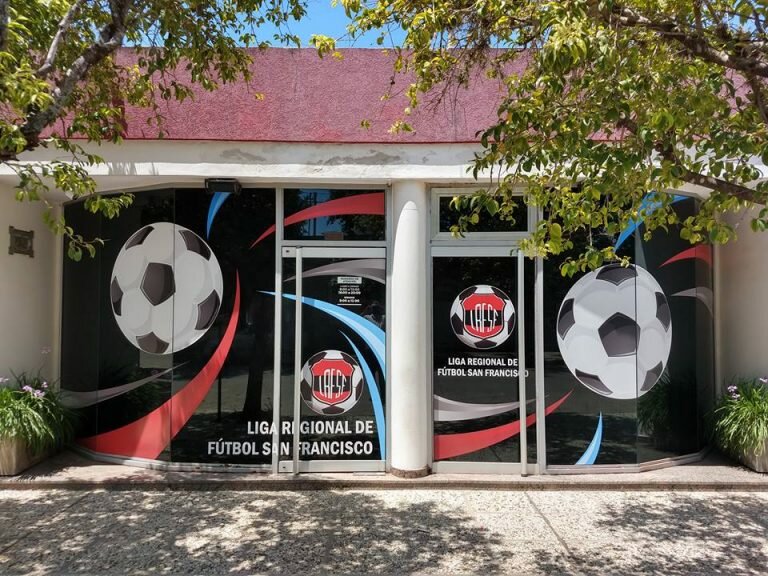 Liga Regional: Evalúan dos proyectos para la vuelta del fútbol
